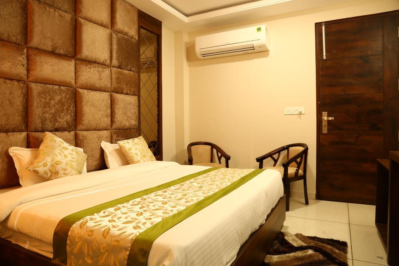 Hotel Kush Ganga - 50 Meter From Har Ki Pauri, Haridwar Exterior photo